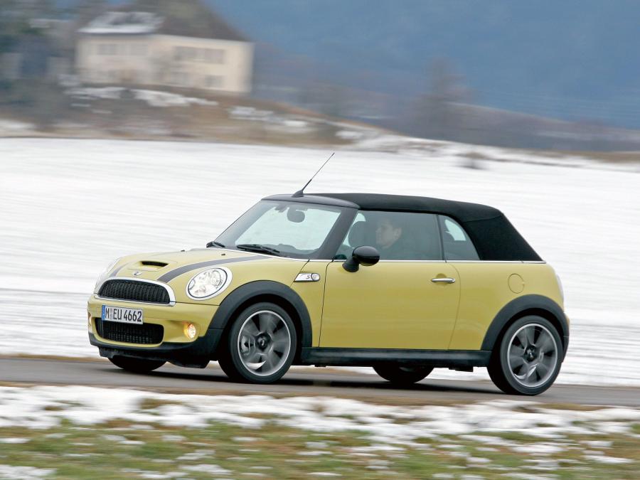  Mini Cooper S Cabrio 2009 года  (фото 23 из 130)